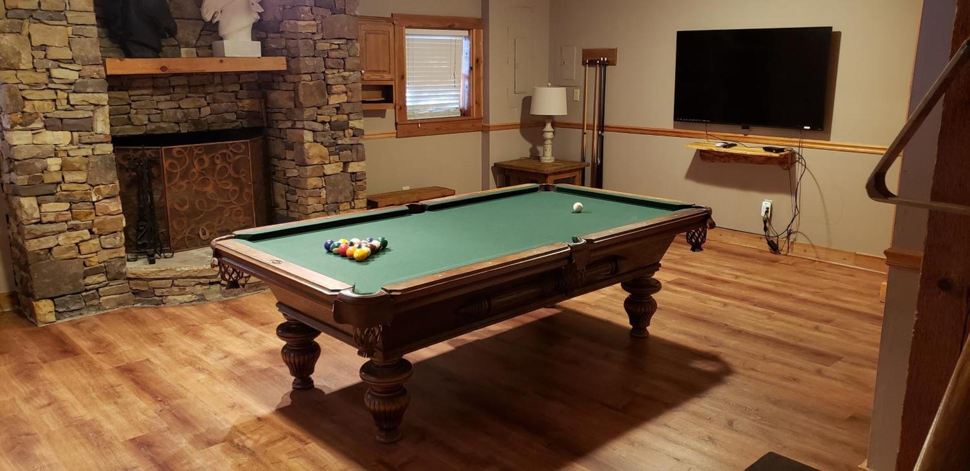 Smoky Bear Lodge With Guest House, Hot Tub, 1089 Free Tickets Each Paid Day, Dollywood And More Sevierville Habitación foto